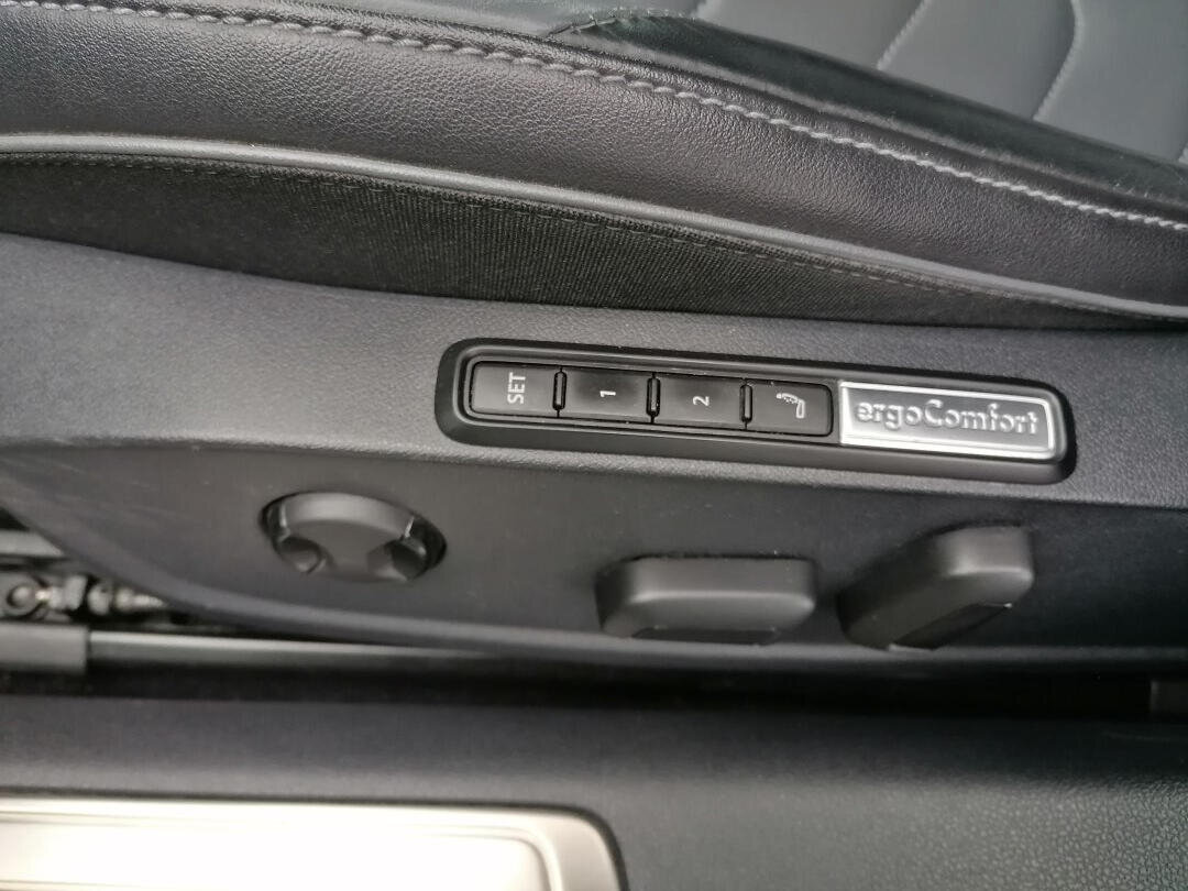 Volkswagen Arteon Sedan / Limuzína 2,0 l 110 kw