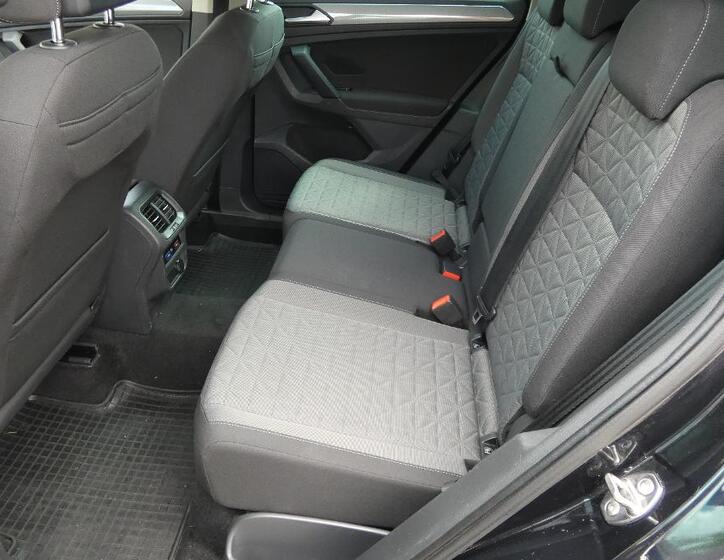 Volkswagen Tiguan 19