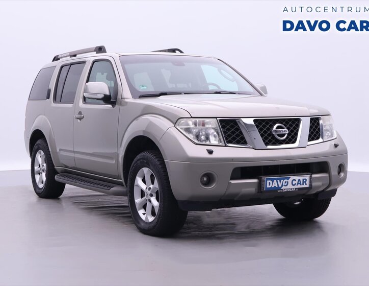 Nissan Pathfinder 1