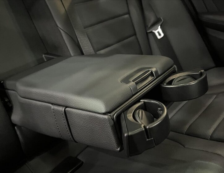 Mercedes-Benz Třídy C Sedan / Limuzína 2,0 l 143 kw