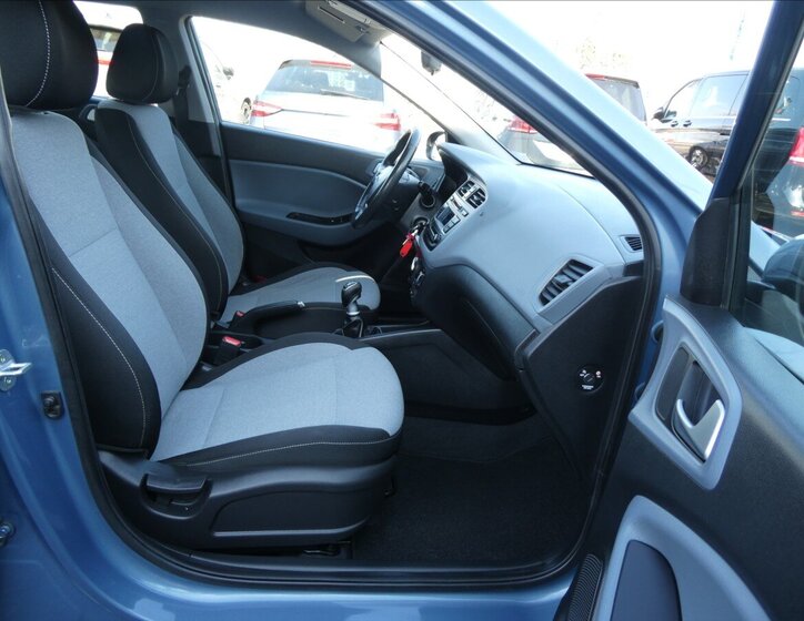 Hyundai i20 Hatchback 1,1 l 55 kw