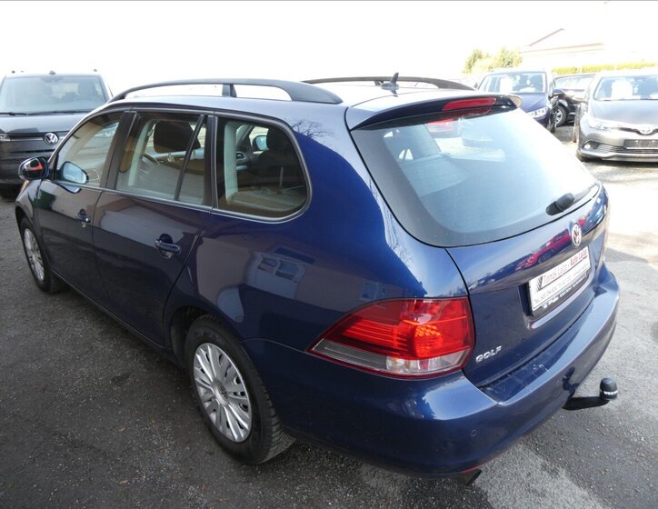 Volkswagen Golf Kombi 1,2 l 77 kw