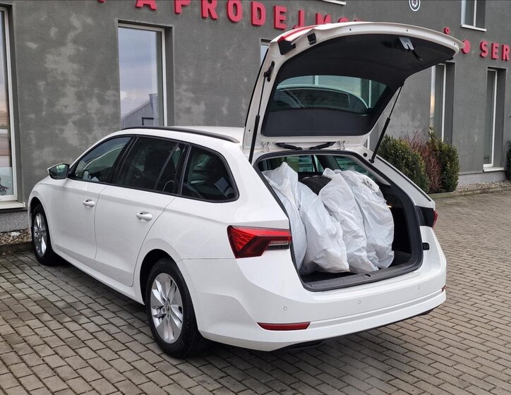 Škoda Octavia Kombi 2,0 l 85 kw