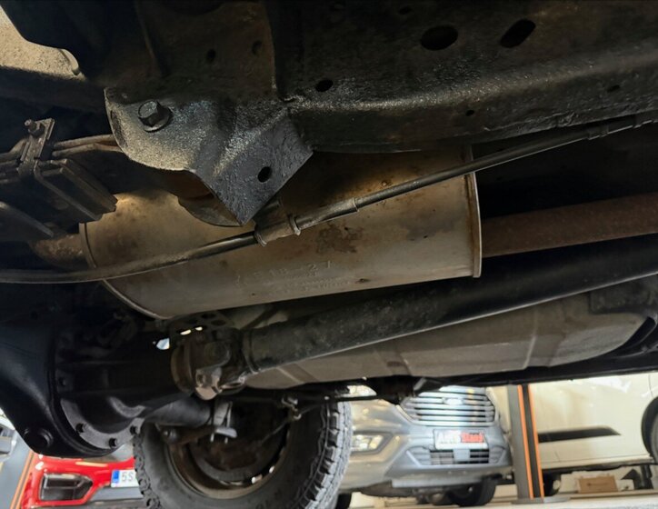 Mitsubishi L200 Pick-up 2,5 l 100 kw