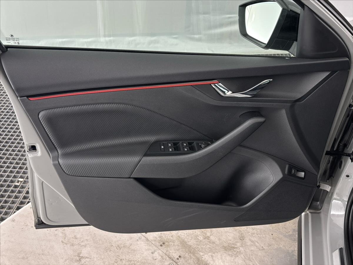 Škoda Scala Hatchback 1,5 l 110 kw