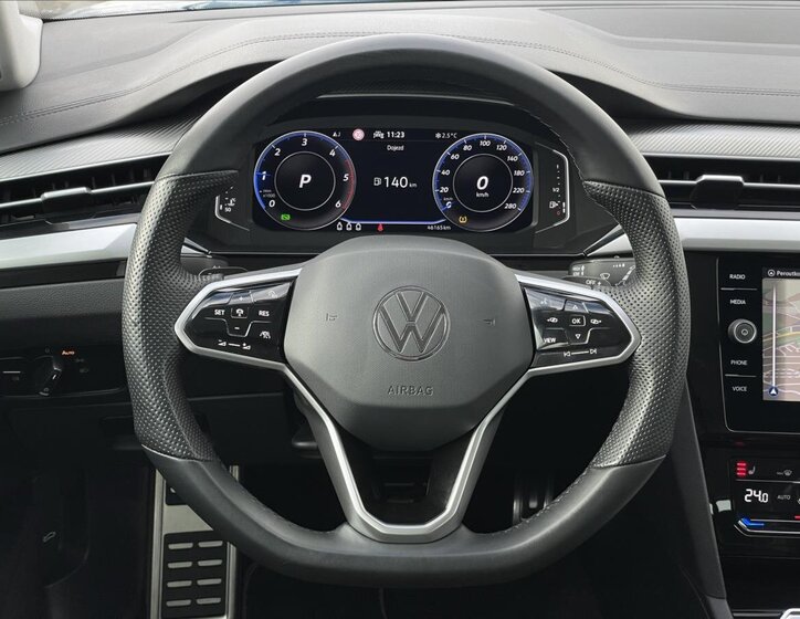 Volkswagen Arteon 9
