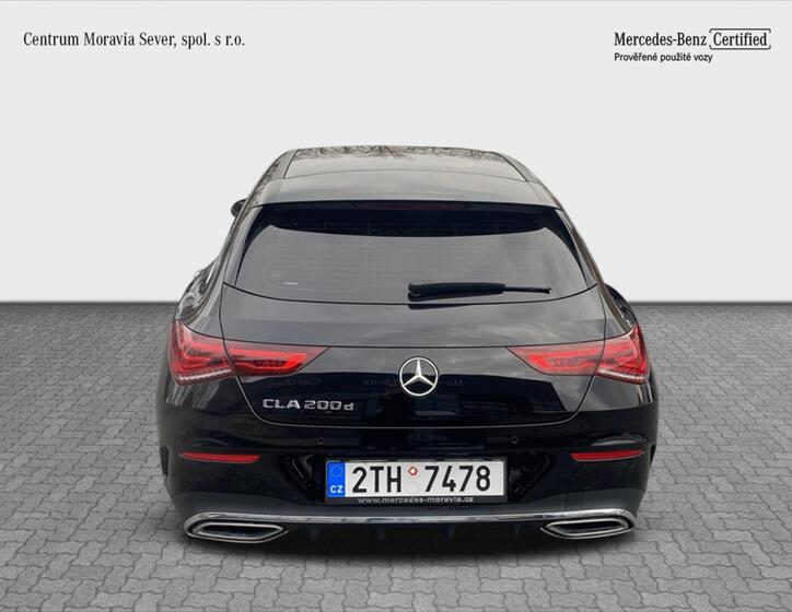 Mercedes-Benz CLA 4