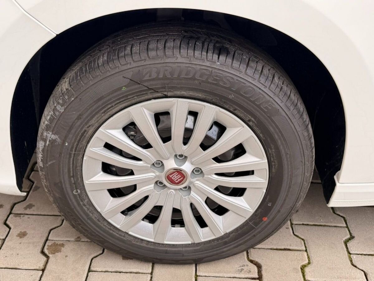 Fiat Tipo Sedan / Limuzína 1,6 l 96 kw