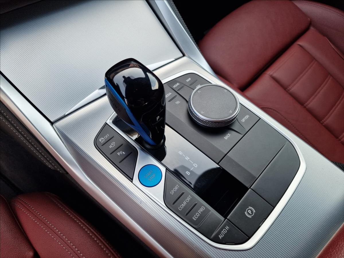 BMW i4 Sedan 0,0 400 kw