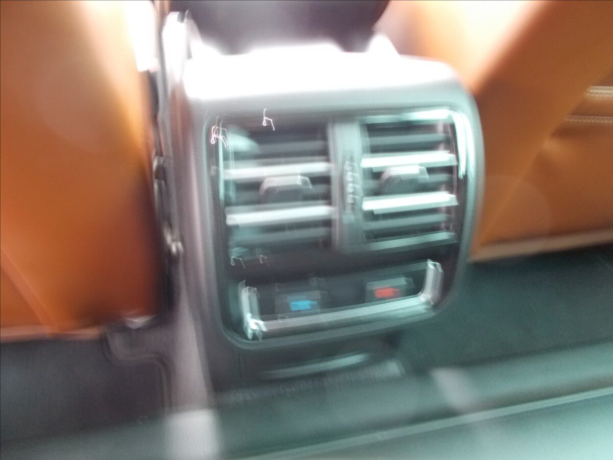 Volkswagen Passat Kombi 1,4 l 110 kw