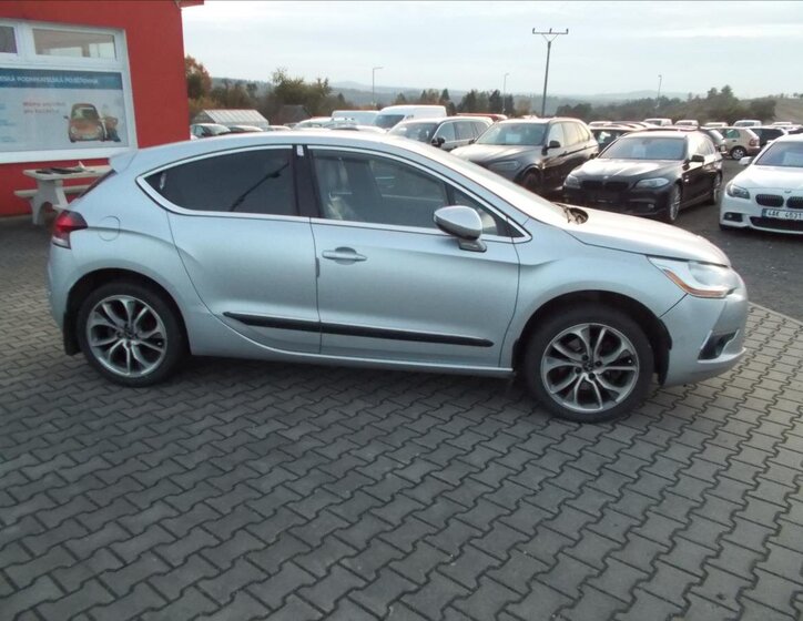 Citroën DS4 Hatchback 1,6 l 120 kw