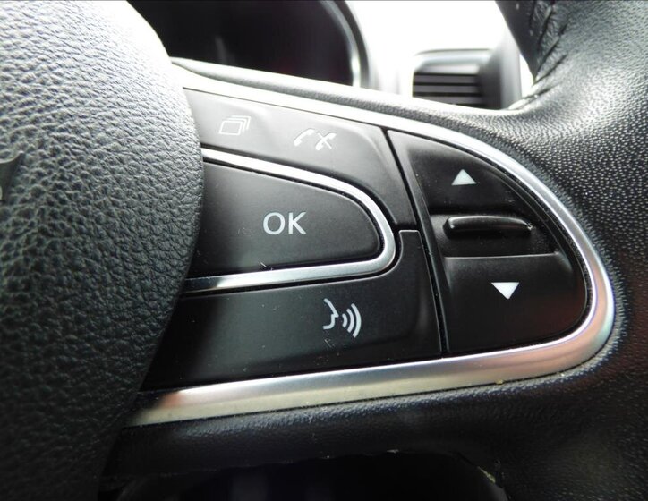 Renault Scénic MPV 1,5 l 81 kw