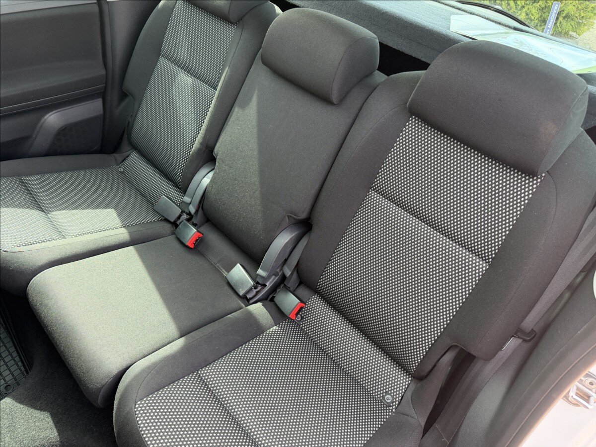 Škoda Roomster Kombi 1,2 l 77 kw