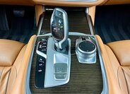 BMW Řada 7 Sedan / Limuzína 3,0 l 250 kw