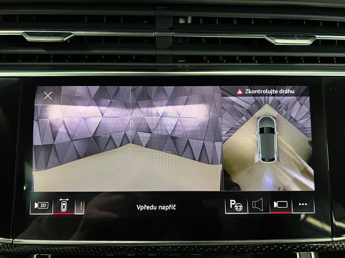 Audi SQ8 SUV / Terénní 4,0 l 373 kw