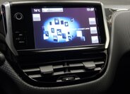 Peugeot 2008 SUV / Terénní 1,2 l 81 kw