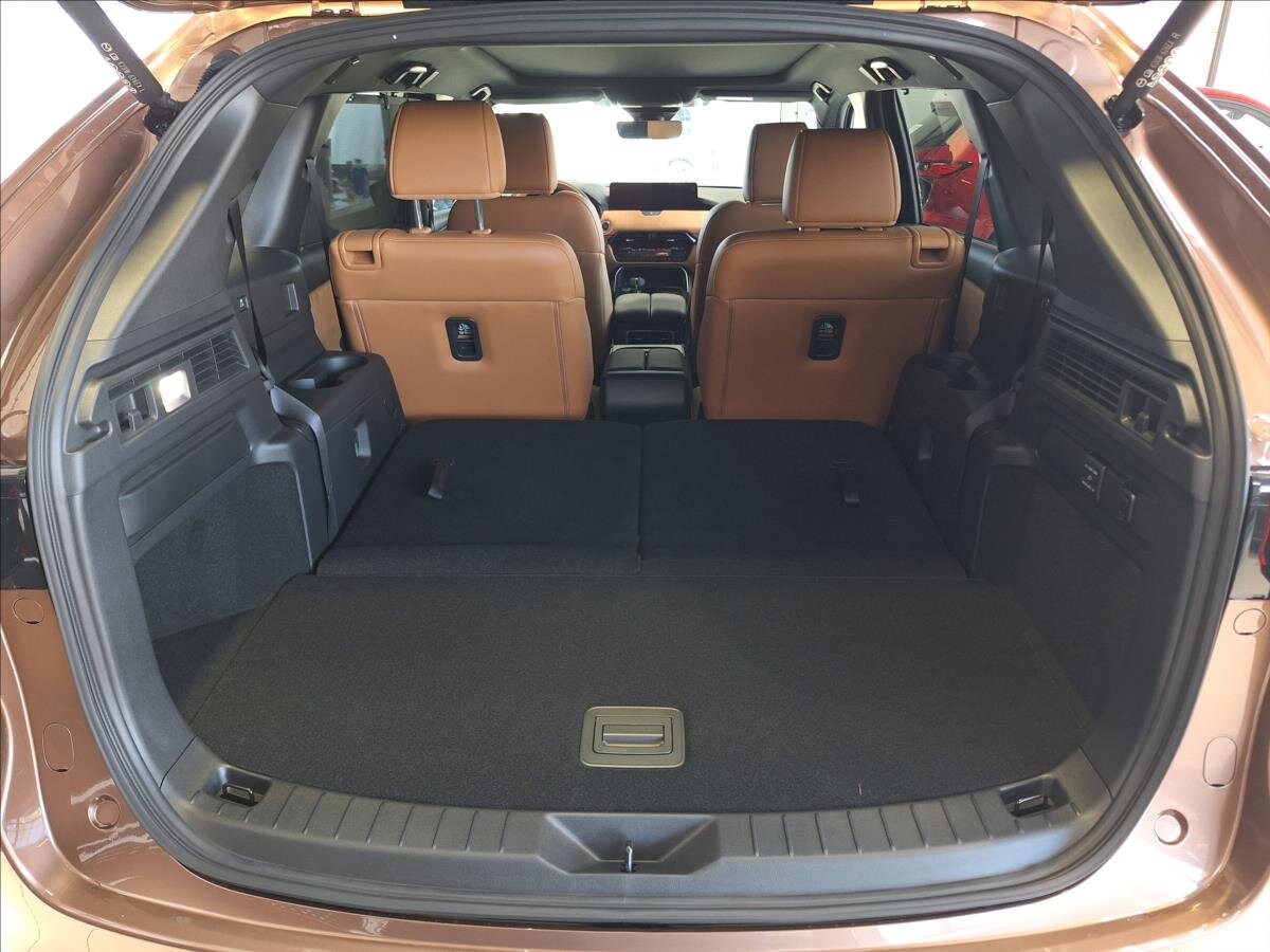 Mazda CX-80 SUV / Terénní 3,3 l 187 kw