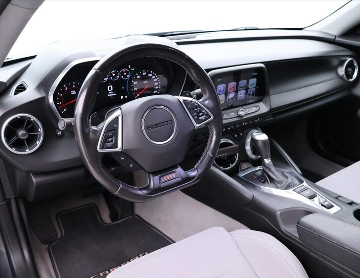 Chevrolet Camaro Kupé 6,2 l 333 kw