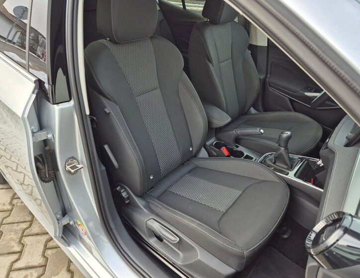 Škoda Fabia Hatchback 1,0 l 85 kw