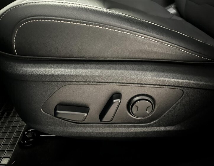 KIA Sportage SUV 1,6 l 118 kw