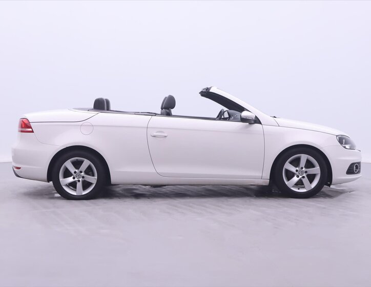 Volkswagen EOS 16