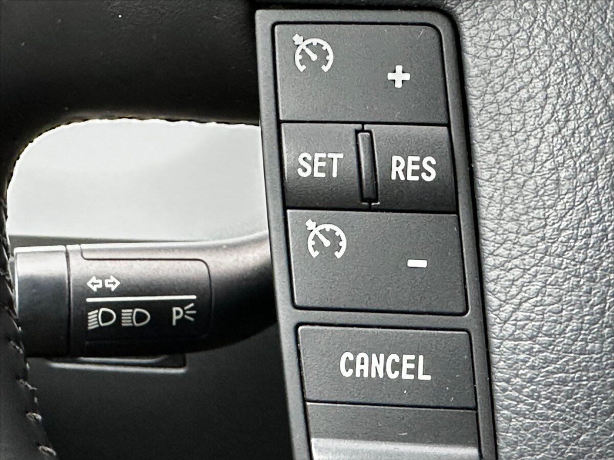 Volkswagen Touareg Kombi 3,0 l 165 kw