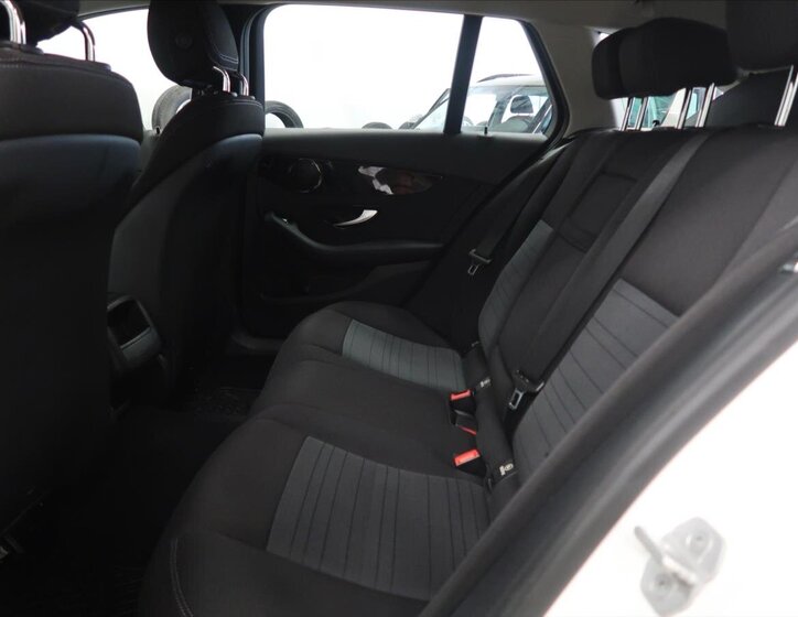 Mercedes-Benz Třídy C Kombi 1,6 l 100 kw