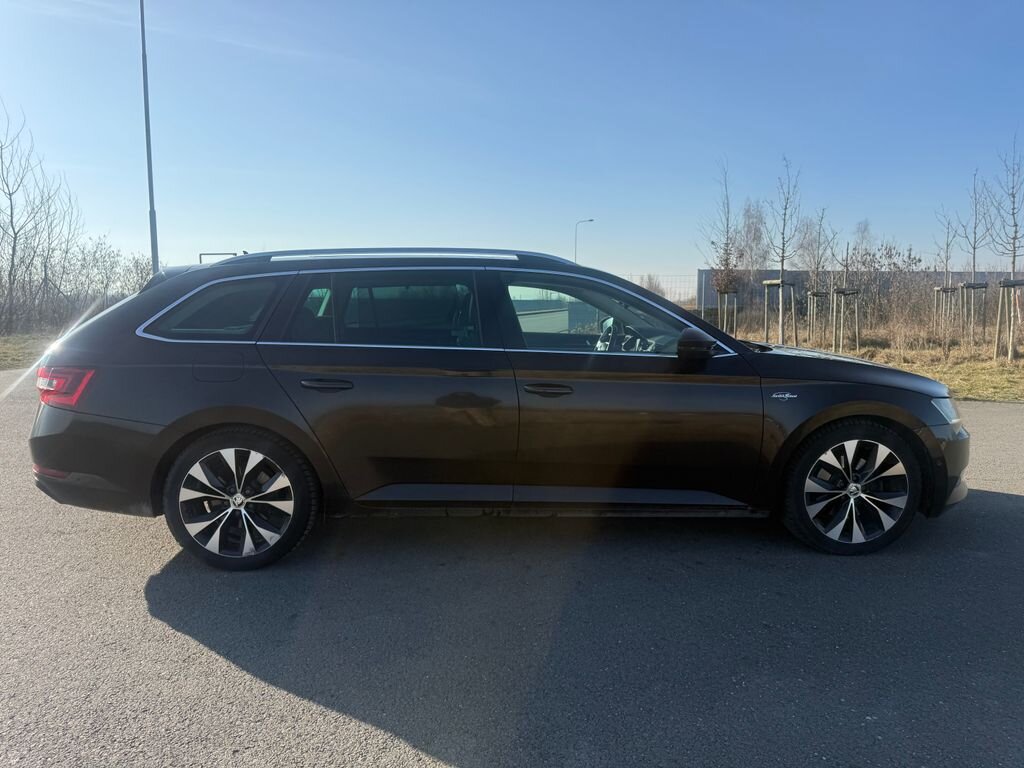 Škoda Superb Kombi 2,0 l 140 kw