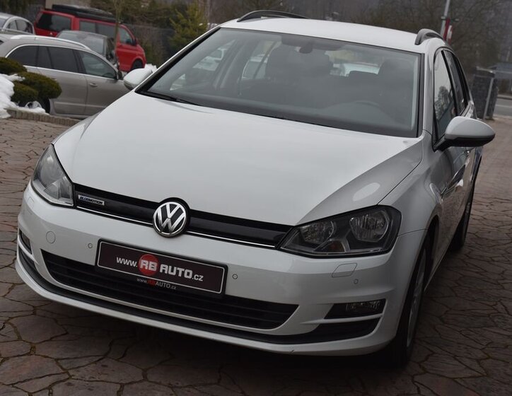 Volkswagen Golf Kombi 1,4 l 81 kw