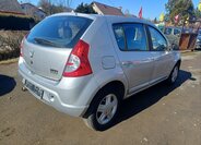 Dacia Sandero Hatchback 1,6 l 64 kw