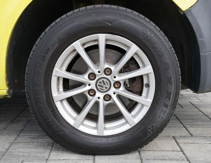 Volkswagen Caravelle 28