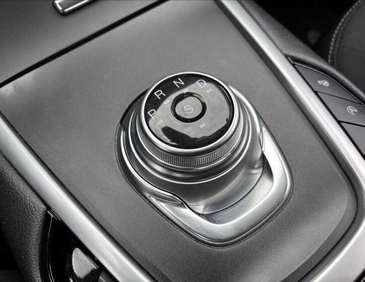 Ford Galaxy SUV / Terénní 2,0 l 110 kw