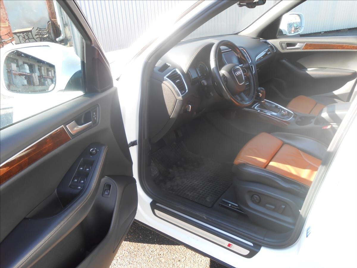 Audi Q5 SUV / Terénní 2,0 l 125 kw