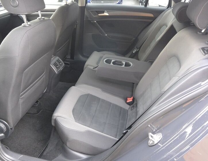 Volkswagen Golf Kombi 2,0 l 110 kw