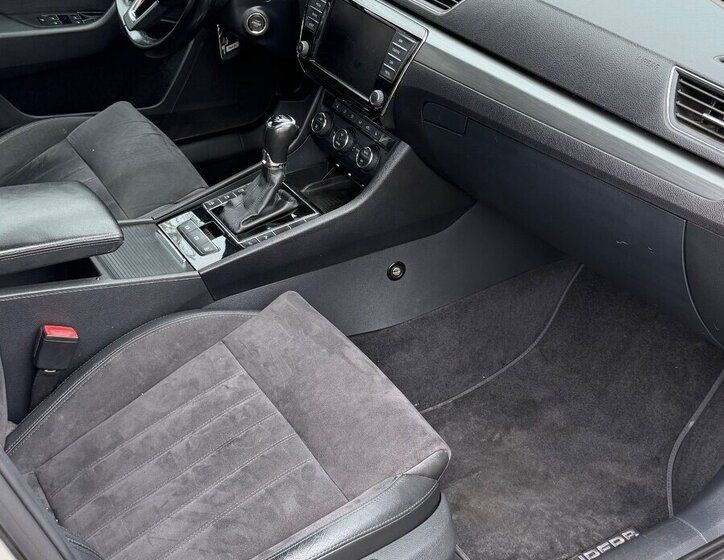 Škoda Superb Kombi 0,0 140 kw