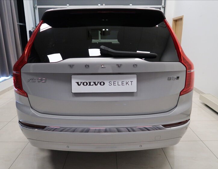 Volvo XC90 5