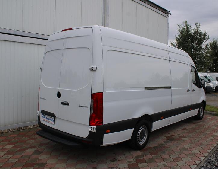 Mercedes-Benz Sprinter 6