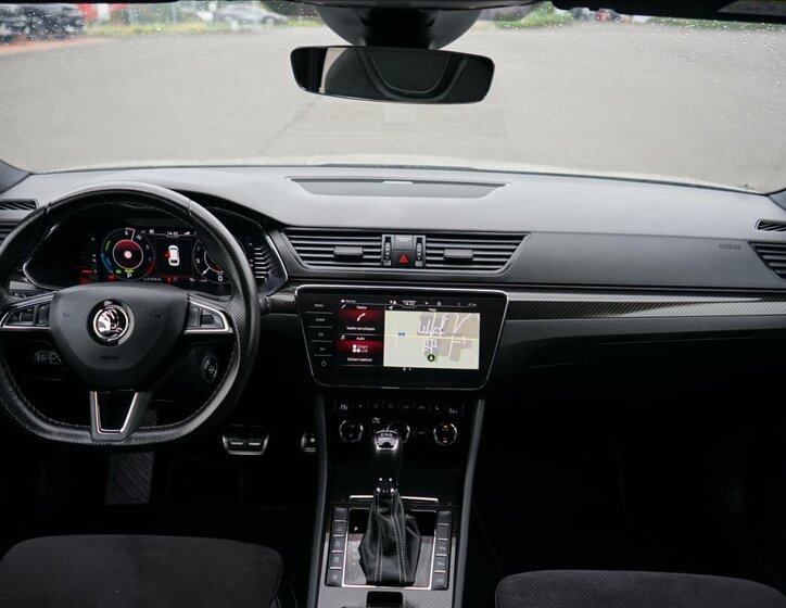 Škoda Superb Kombi 1,4 l 115 kw