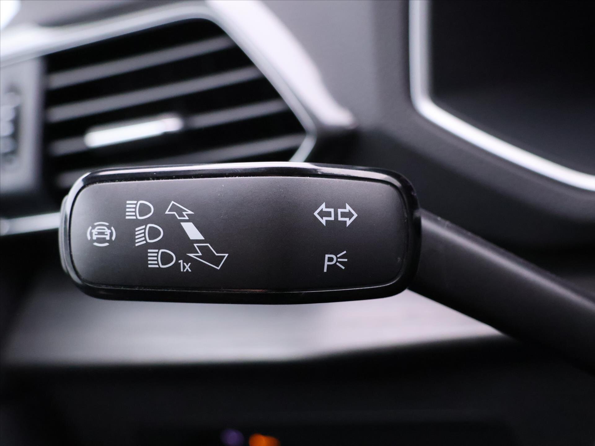 Seat Tarraco SUV / Terénní 2,0 l 140 kw