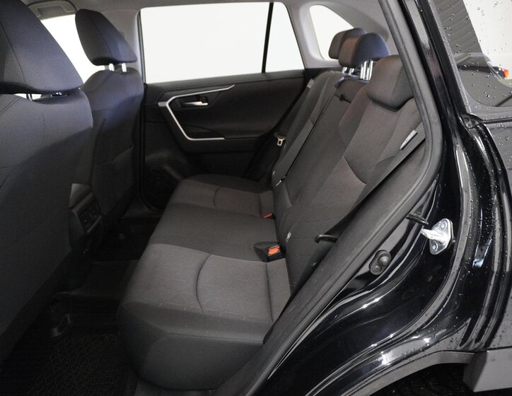 Toyota RAV4 Kombi 2,0 l 129 kw