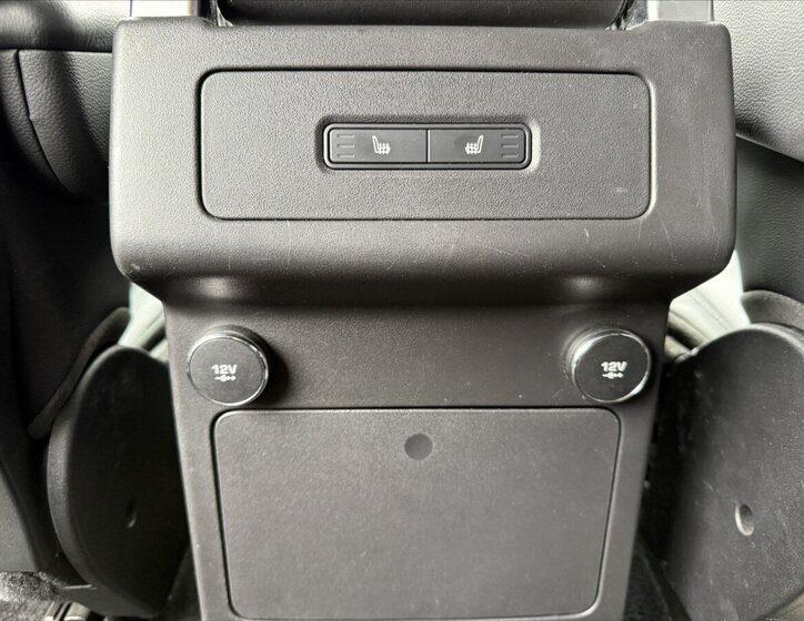 Land Rover Discovery SUV / Terénní 3,0 l 225 kw