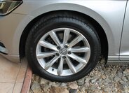 Volkswagen Passat 35