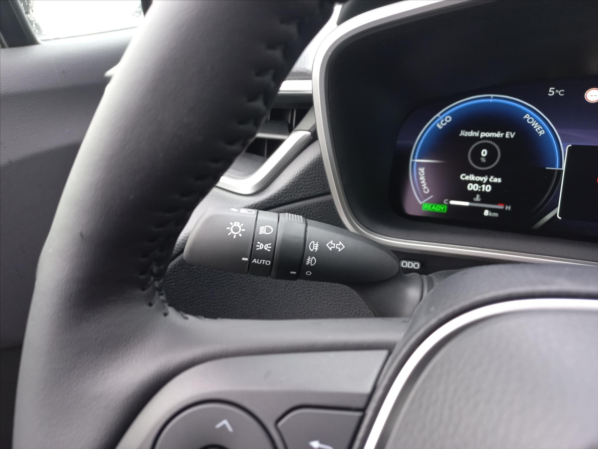 Toyota Corolla Cross CUV / Crossover 1,8 l 72 kw