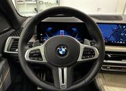 BMW X7 SUV 4,4 l 390 kw