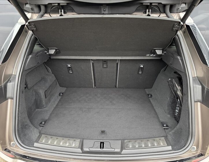 Land Rover Range Rover Evoque SUV / Terénní 2,0 l 132 kw