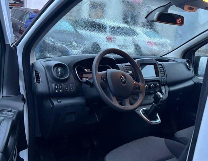 Renault Trafic Skříň 2,0 l 107 kw