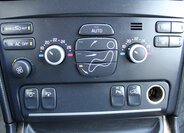 Volvo XC90 SUV / Terénní 2,4 l 136 kw