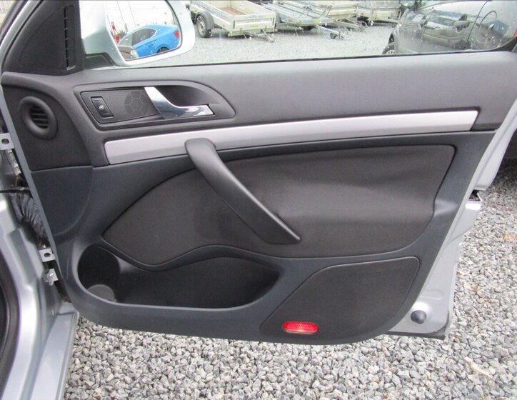 Škoda Octavia Liftback 1,6 l 77 kw