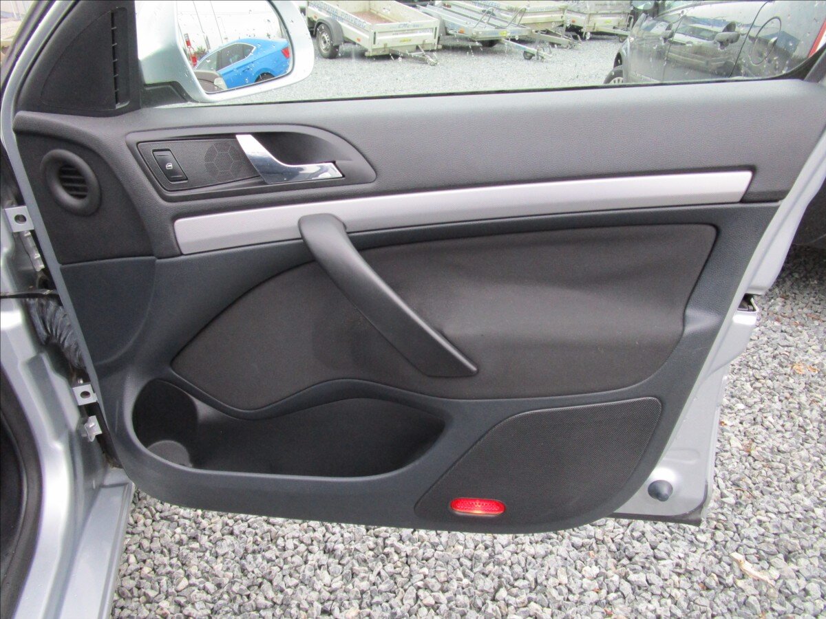 Škoda Octavia Liftback 1,6 l 77 kw