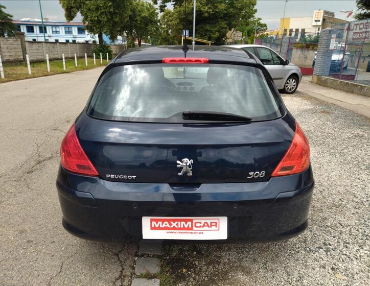 Peugeot 308 7
